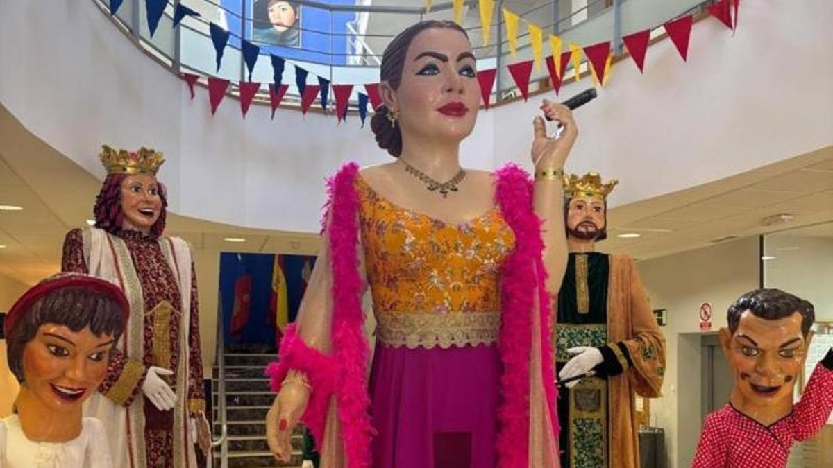 Sara Montiel ya tiene su propio 'Gigante' en Campo de Criptana