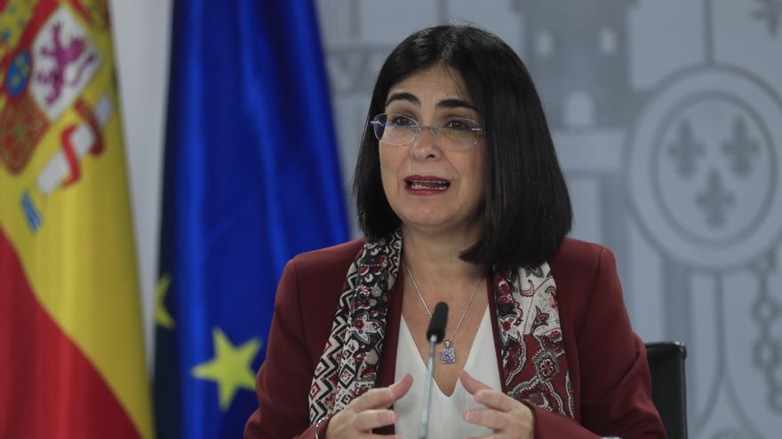 La ministra de Sanidad, Carolina Darias, ofrece una rueda de prensa tras el Consejo Interterritorial del Sistema Nacional de Salud este miércoles en Madrid. EFE/ Fernando Alvarado