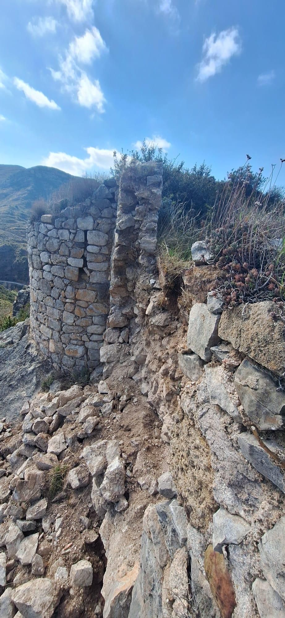Desprendimiento en el Castillo de Jubera