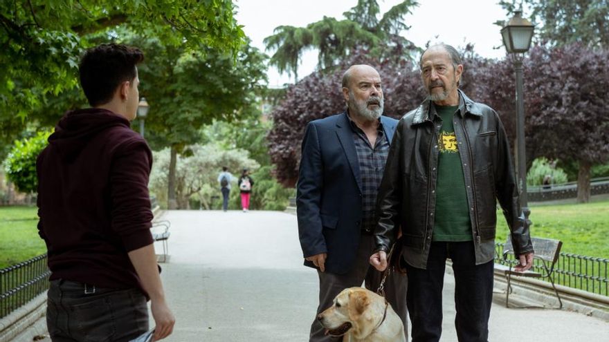 Movistar+ pone nueva fecha de estreno a 'Sentimos las molestias' tras la recuperación de Antonio Resines