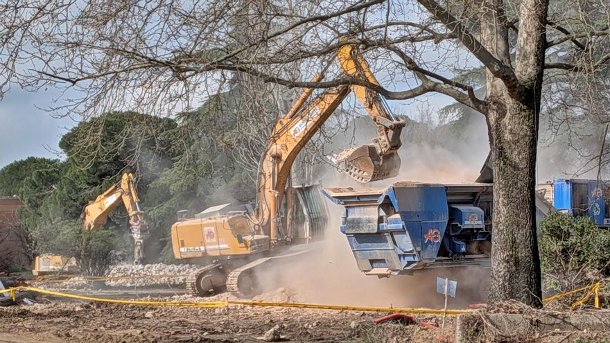 La demolición para levantar la Operación Campamento va con adelanto y ahorrará 2.500 camiones reciclando sus escombros
