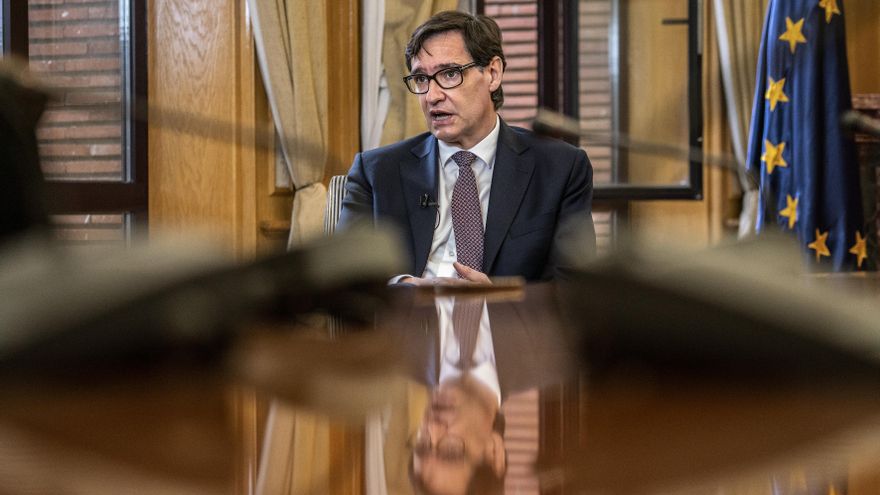 El ministro, durante la entrevista.