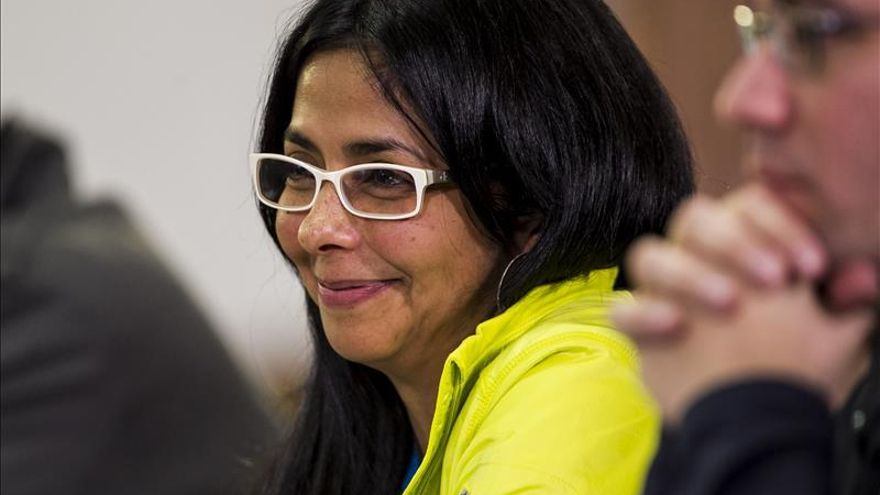 Ministra venezolana confirma un muerto en ataque a una cooperativa