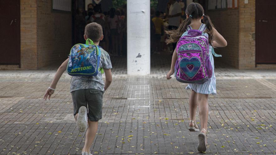 La pérdida de alumnos en Andalucía por el desplome de la natalidad alcanza por primera vez a la etapa Secundaria