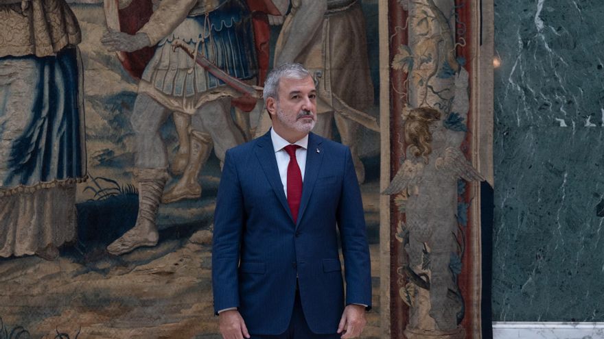 Collboni no consigue aprobar sus primeros presupuestos en Barcelona y se someterá a una cuestión de confianza