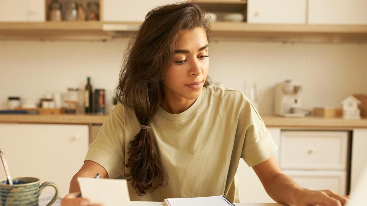 “Lo primero es revisar nuestra situación actual”: un experto, sobre cómo sanear nuestras cuentas para recuperar el ahorro
