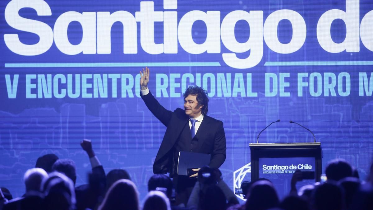 Vox lleva la crisis de Ceuta a su cumbre en Chile y celebra la expansión ultra en América Latina: "Es una nueva era"