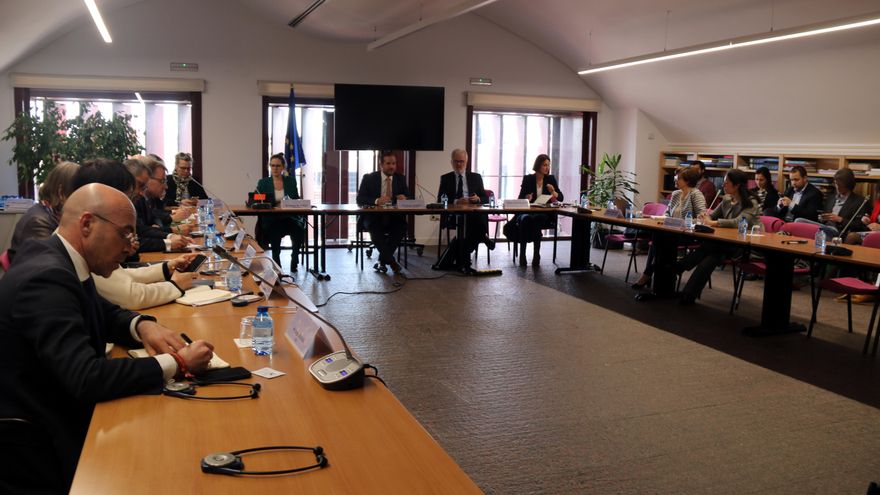 Los independentistas piden a la misión de la Eurocámara "poner luz" al espionaje con Pegasus