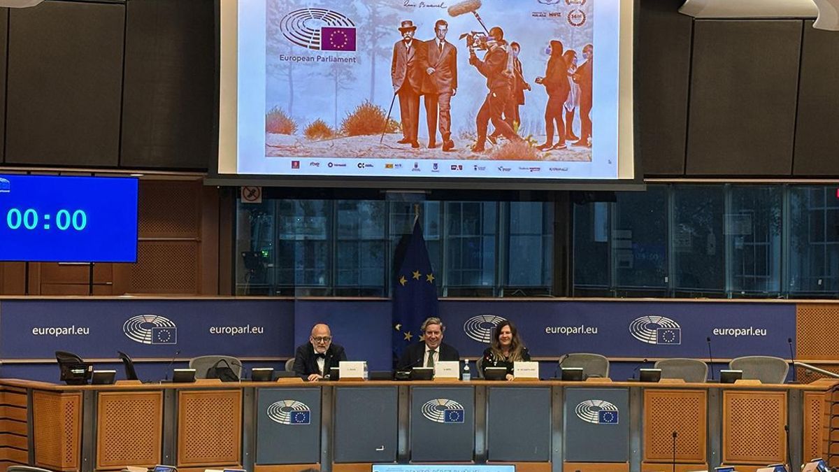 'Benito Pérez Buñuel', primera película canaria en el Parlamento Europeo