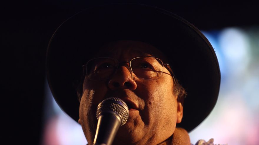 Arce anuncia denuncia internacional por ataque de leales a Morales contra una ambulancia