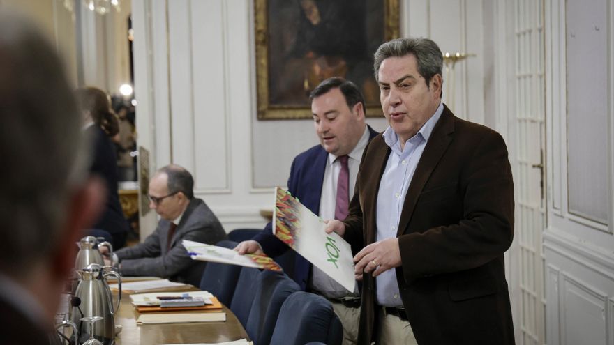 El síndic de Vox en Les Corts, José Mª Llanos, en la junta de síndics este martes