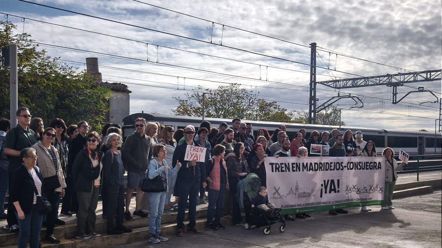 Un centenar de personas reclaman conexión ferroviaria entre Mora, Alcázar de San Juan y Jaén
