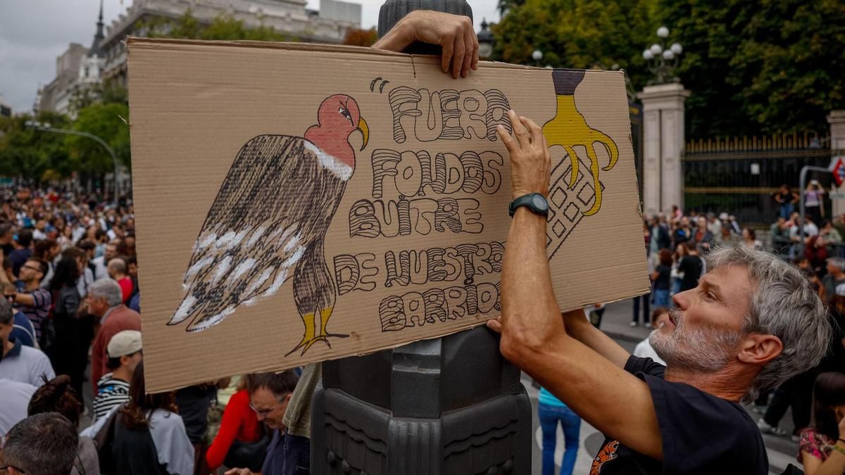 Ultima hora de las manifestaciones de vivienda y de la acampada en Sol, en directo