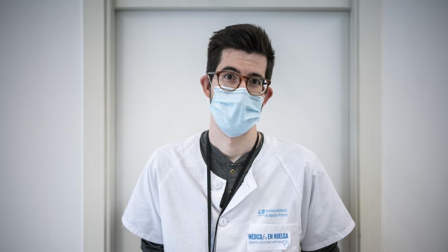 Borja es médico de Atención Primaria en el centro de salud Numancia.