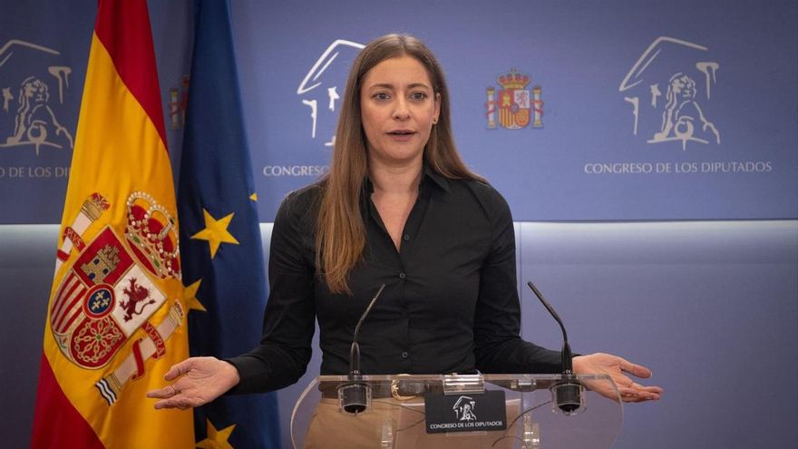 La portavoz del PP en el Congreso, Ester Muñoz, durante una rueda de prensa, en el Congreso de los Diputados, a 6 de octubre de 2026, en Madrid (España).