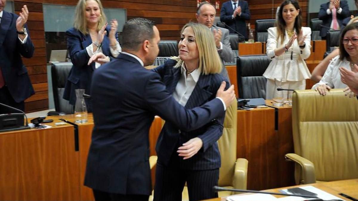 Extremadura rechaza el reparto de menores migrantes no acompañados llegados a Ceuta apelando al pacto de gobierno PP-Vox