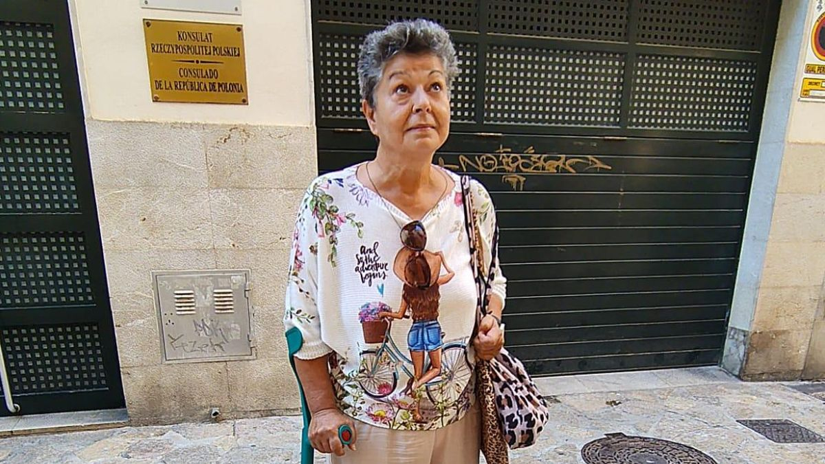 Pilar, desahuciada por un fondo buitre en Palma: "Con 40 años cotizados he pasado el verano en el coche"