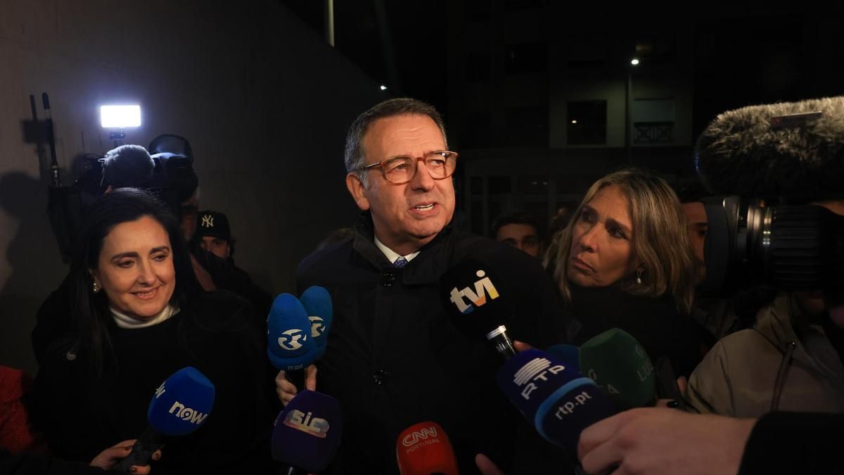 El socialista António José Seguro lidera el recuento de las presidenciales en Portugal