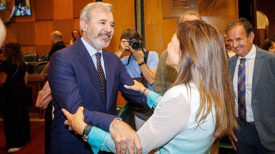 Una jueza abre la puerta a inhabilitar a Azcón para administrar bienes por revertir una concesión en Zaragoza