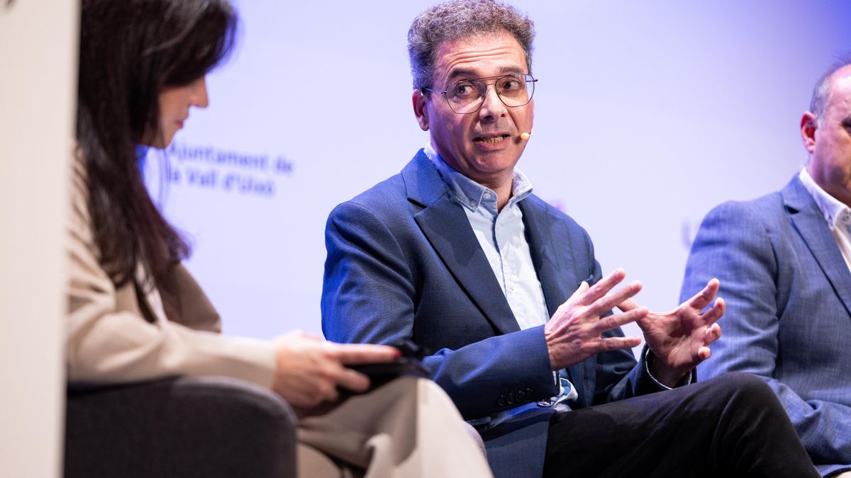 Raül Roselló, Secretario de Diálogo Social, Política Institucional, Cultura i Lengua en de UGT del País Valencià, en el II Foro Municipalista Corredor Mediterráneo.