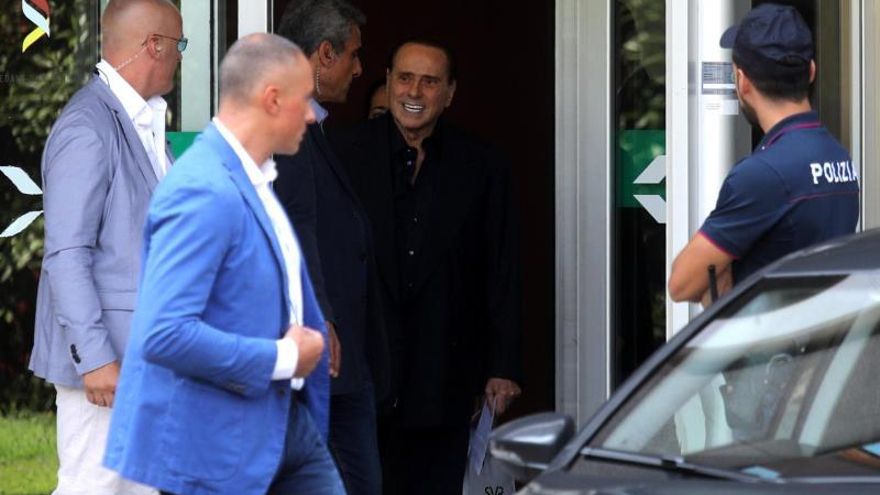 Berlusconi, hospitalizado en Milán por un cólico nefrítico agudo