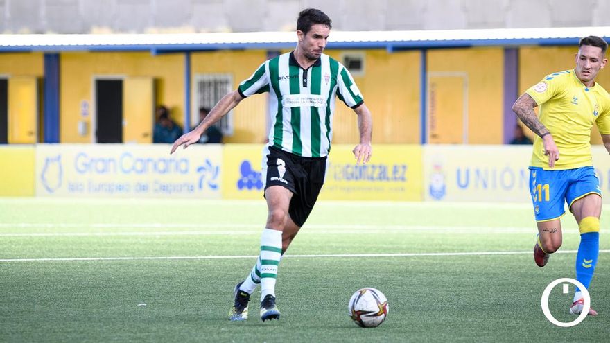 El Córdoba CF abre la puerta de salida: Toni Arranz, nueva baja