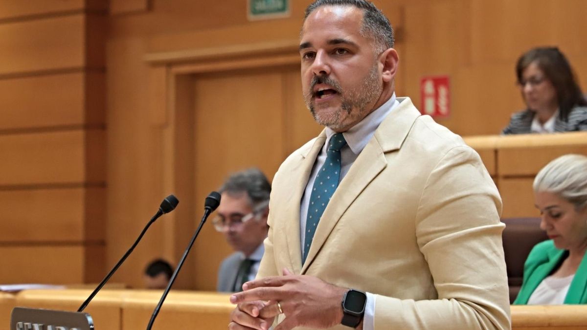 El PSOE critica “la incoherencia” del PP al rechazar en Canarias el mismo modelo de vacunación internacional que aplica en Baleares