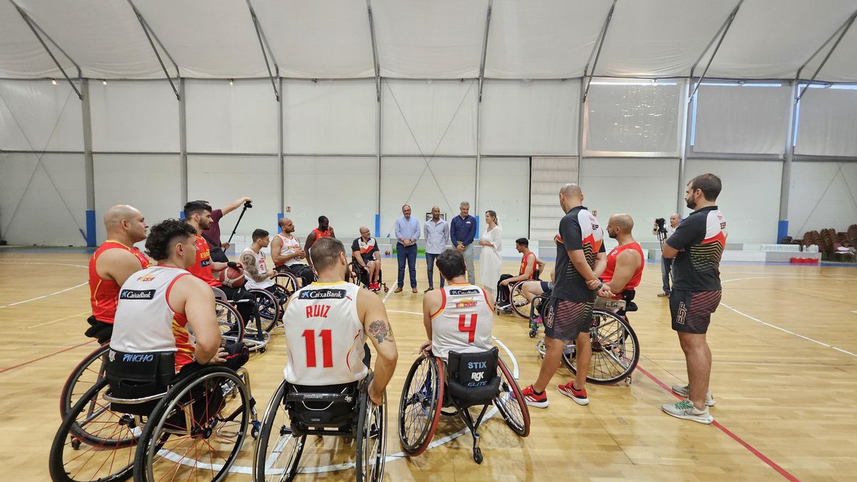 Uno de los entrenamientos de la Selección Nacional Masculina Absoluta de Baloncesto en Silla de Ruedas en Guadalajara, antes de partir a París