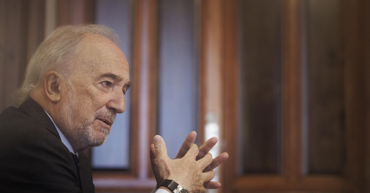 Muñoz Machado "Si la RAE define 'judío' como 'avaro' es porque el