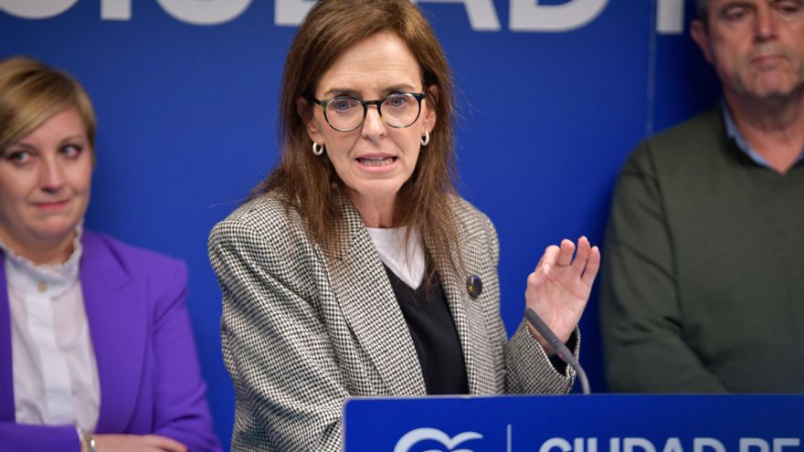 La diputada nacional Carmen Fúnez durante la rueda de prensa en Ciudad Real.