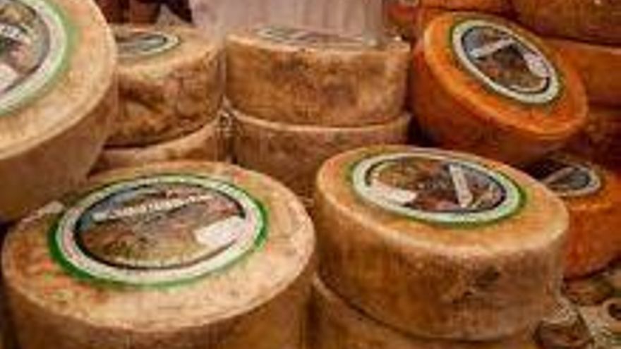 Aprobado el reglamento del queso de Aceúche con denominación de origen