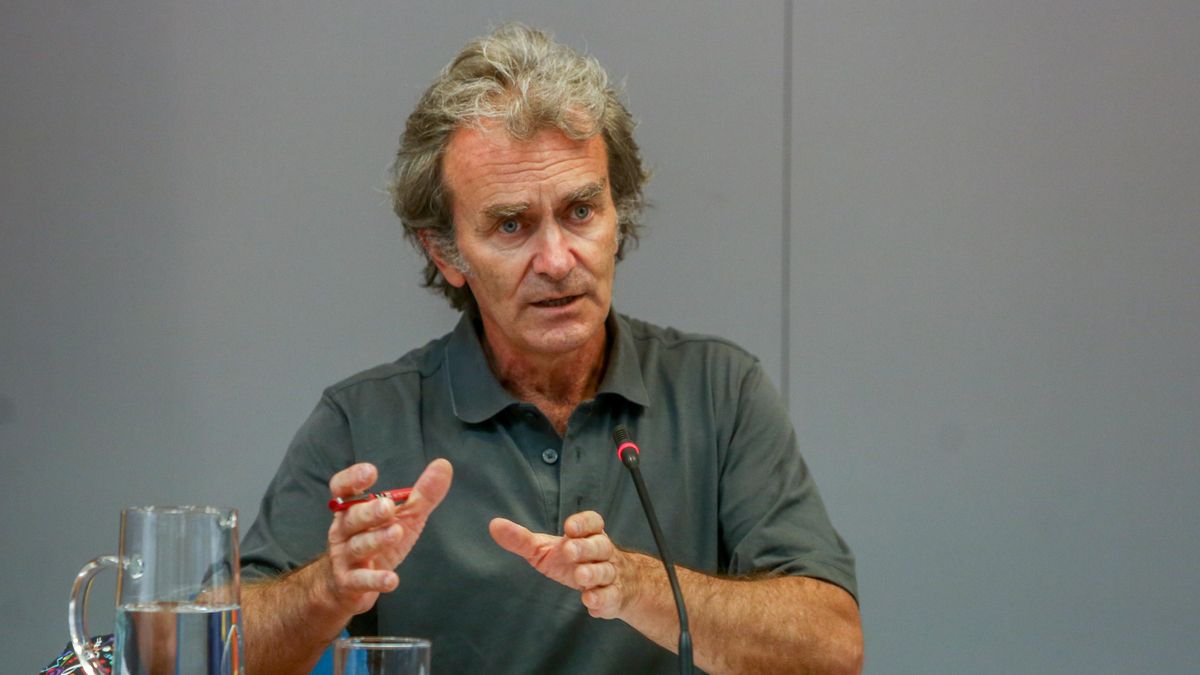 El director del Centro de Coordinación de Alertas y Emergencias Sanitarias, Fernando Simón