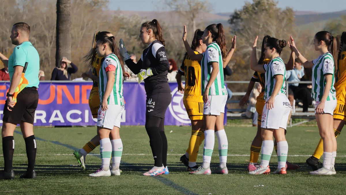 Lance de un partido del Córdoba CF Femenino