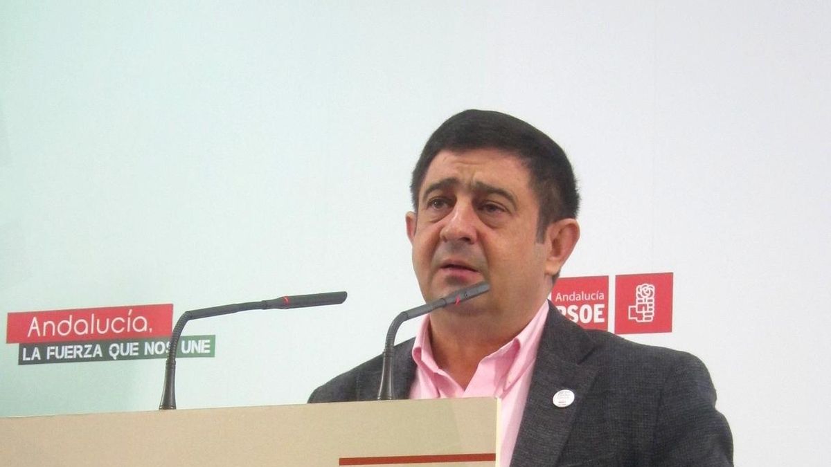 Reyes votará no al acuerdo de PSOE con C's "si aparece el término supresión de las diputaciones provinciales"