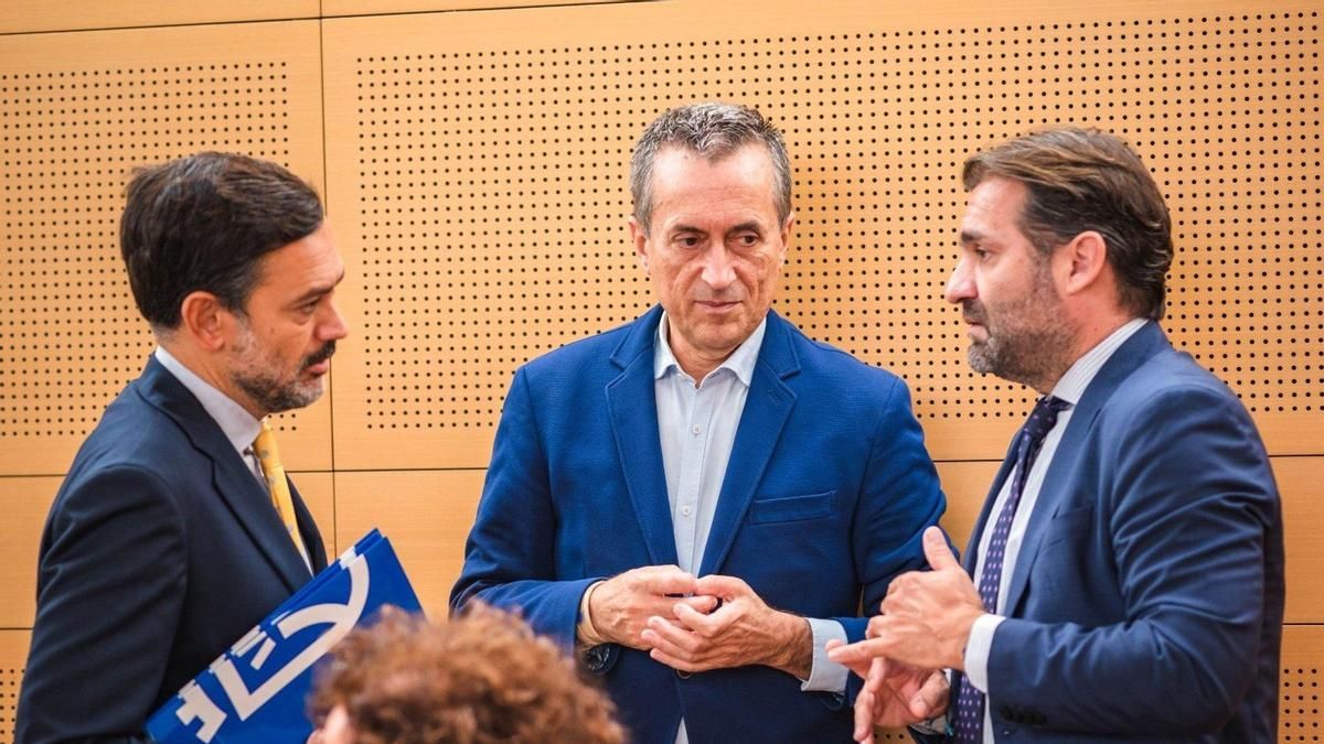 CC y PP cargan contra los decretos de vivienda, pero siguen sin explicar qué alternativa proponen para aliviar el problema del alquiler