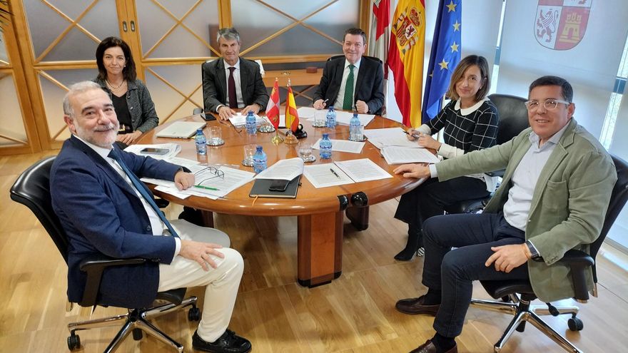 La Comisión de Ética ve compatibles con la ejemplaridad y la no discriminación las opiniones xenófobas de García-Gallardo