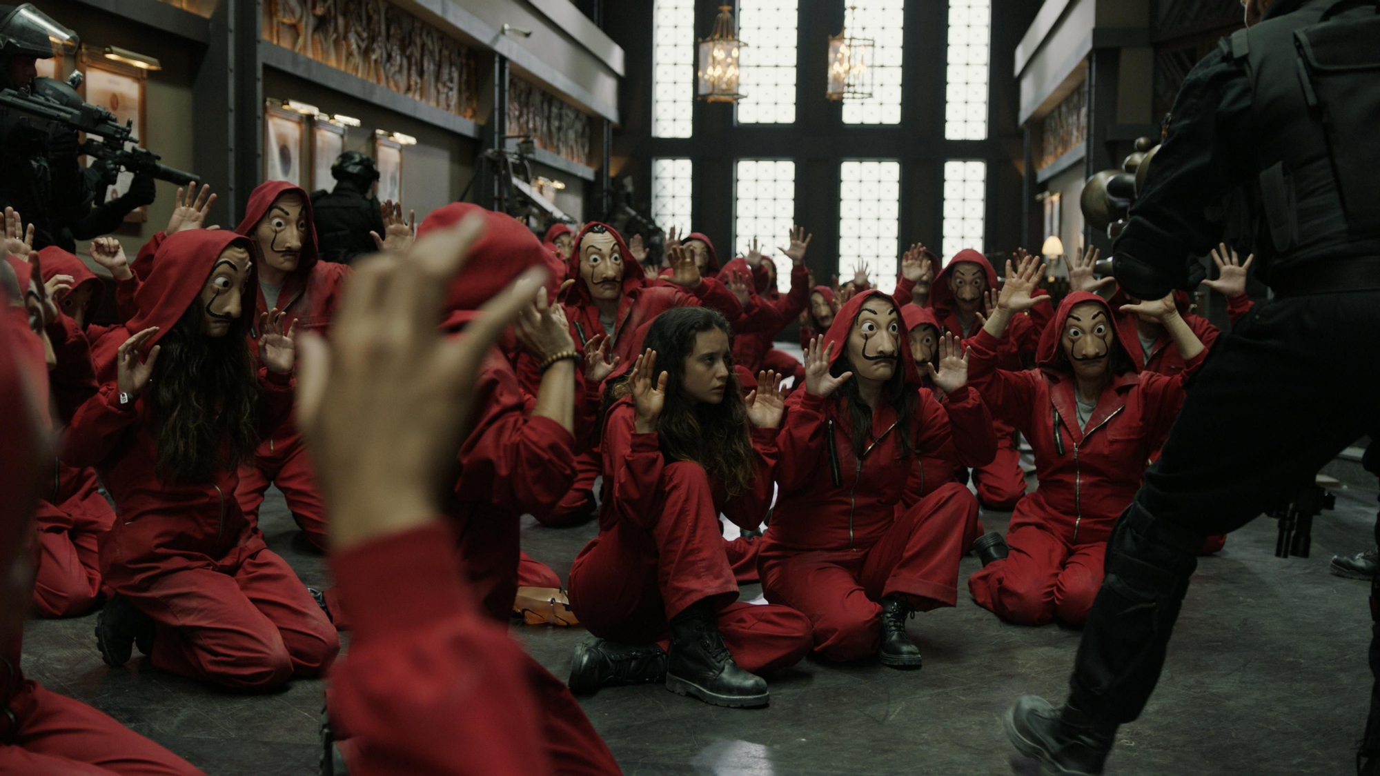 Fotograma del capítulo final de La casa de papel