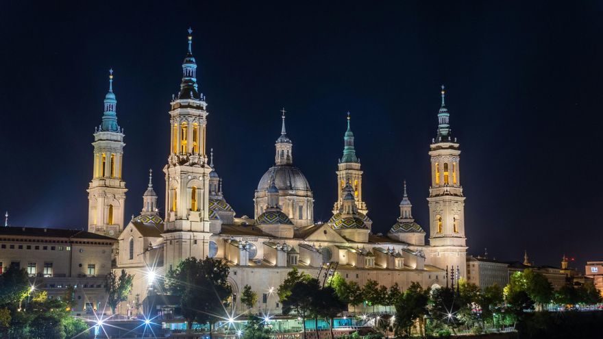 Dónde ir en Semana Santa 2025: tres destinos asequibles y sin salir de España