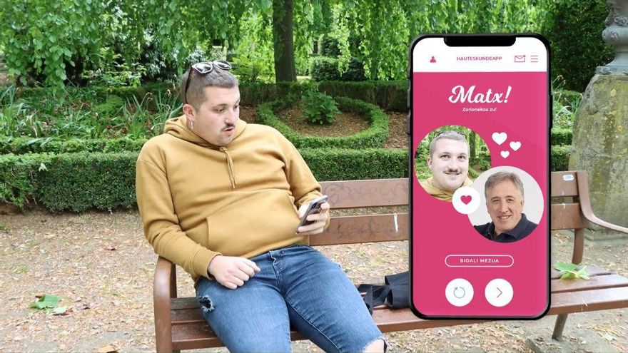 VÍDEO | Tinder se cuela en la campaña de EH Bildu: "En Pamplona sí se liga"