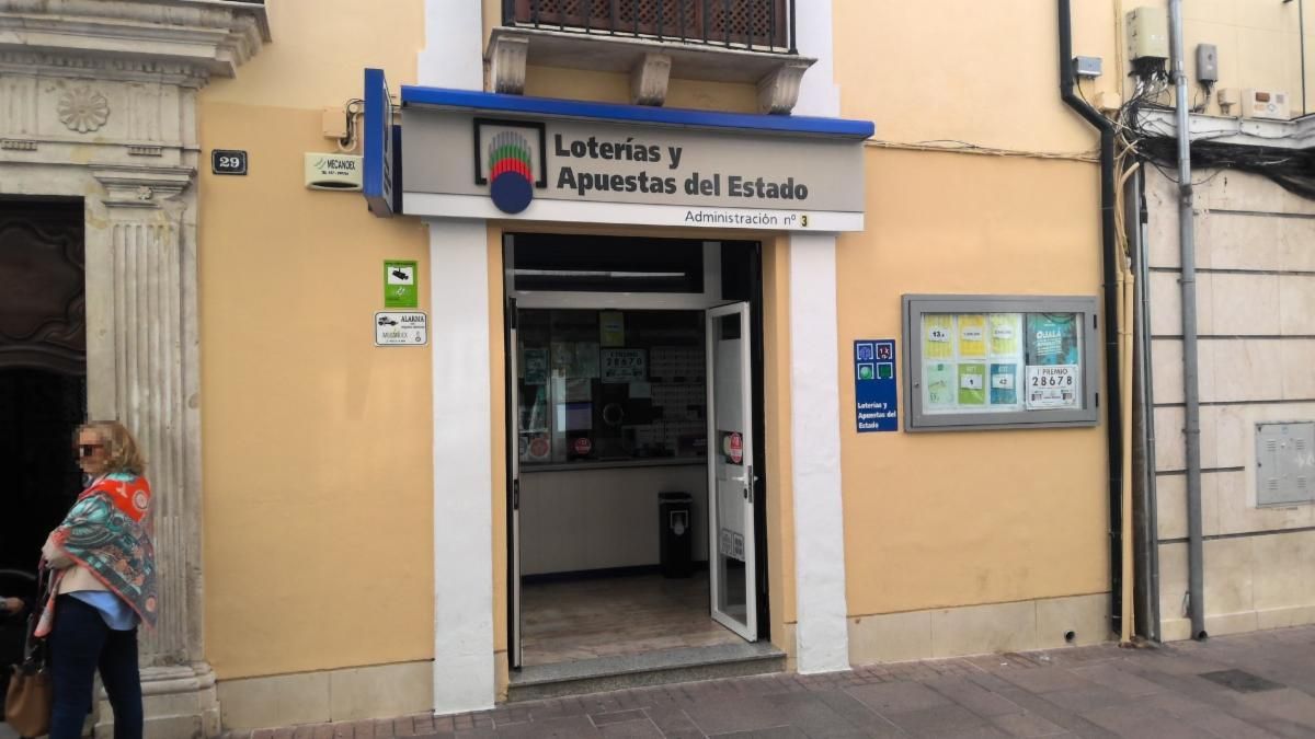 Administración de lotería de Montilla en la calle Corredera, 29.
