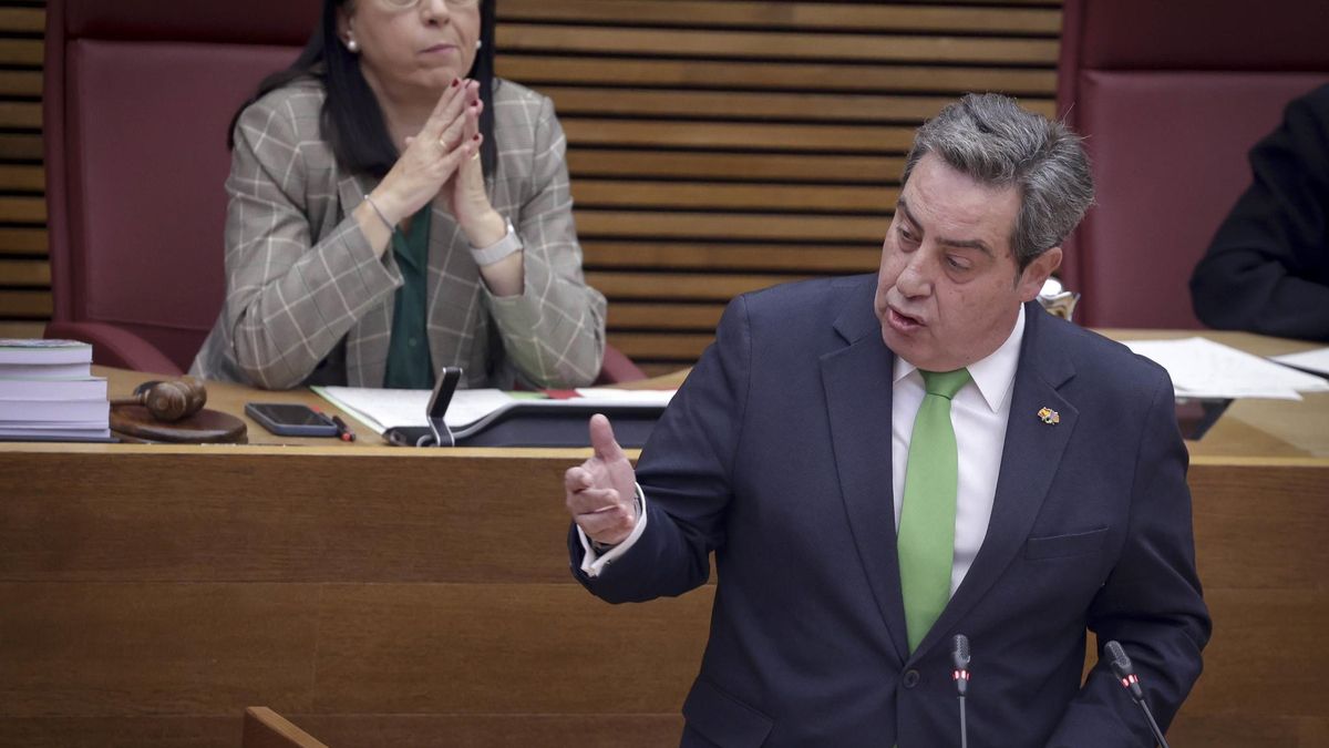 Vox elogia que Pérez Llorca asuma su discurso en migración y cambio climático: "Nos alegra escuchar que va a cumplir su compromiso"