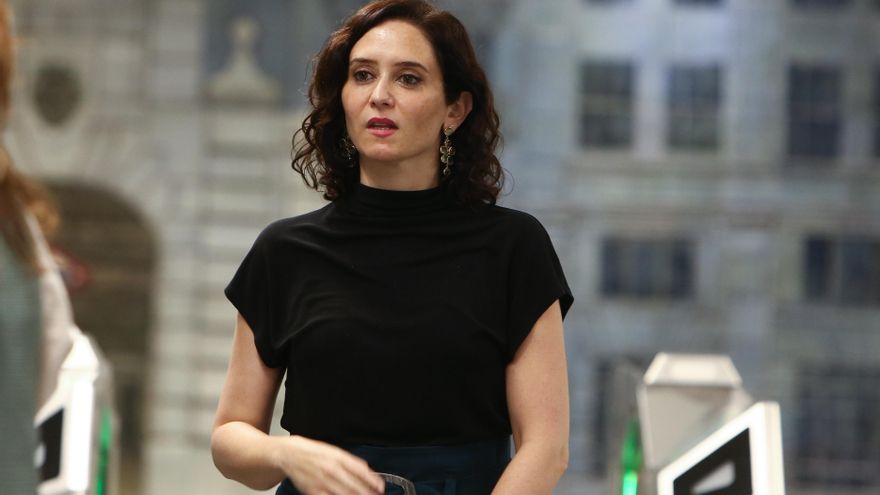 Madrid se resiste a imponer restricciones pese al aumento de contagios y se convierte de nuevo en la excepción