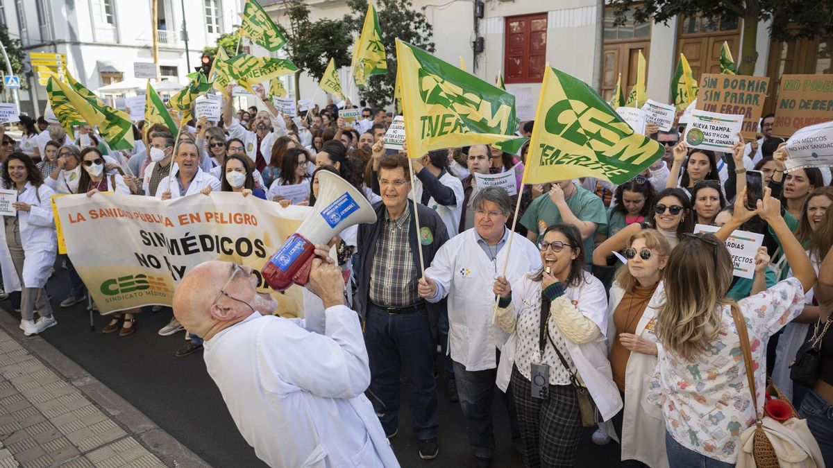 Los médicos cifran en un 65% el seguimiento del tercer día de huelga y Sanidad en un 23,82%