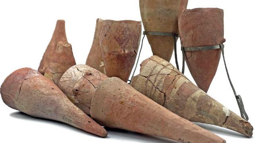 ¿Vasijas o lámparas para procesiones? Un estudio aclara el uso de las cornetas, antiguas vasijas cónicas en la Edad de Cobre