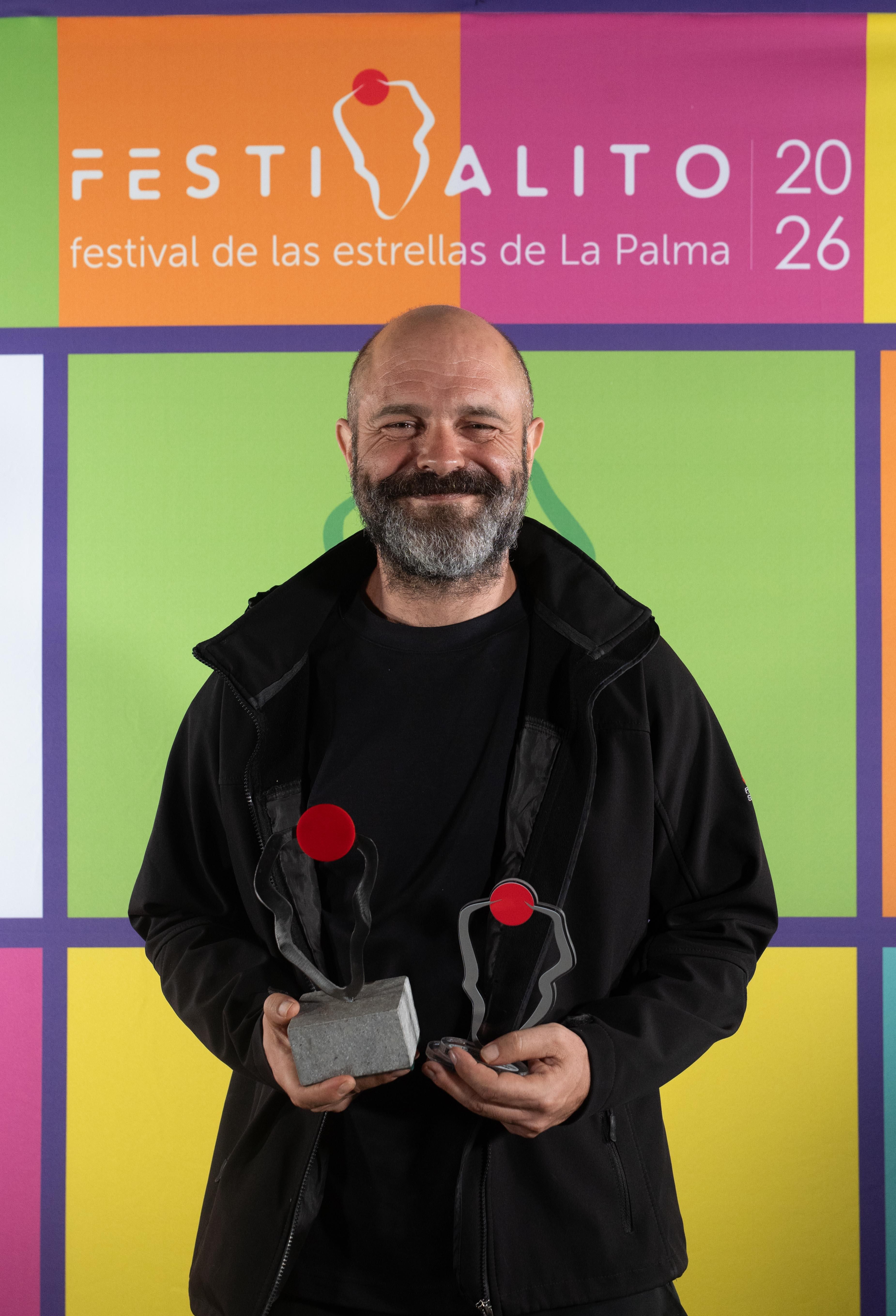 David Pantaleón recibió la Estrella al Corto Más Destacado de la sección Andrómeda en la gala de clausura del XXI Festivalito La Palma.
