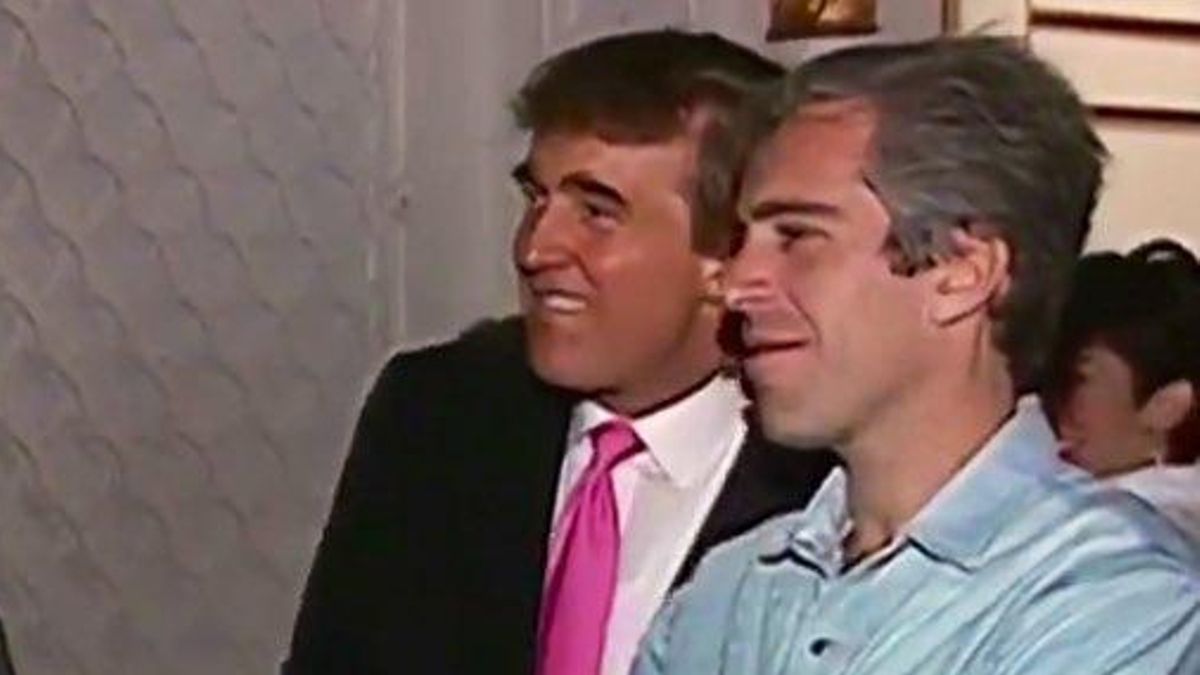 Los MAGA se revuelven mientras Trump permanece atrapado por el 'caso Epstein': "¡Tengo un país que gobernar!"