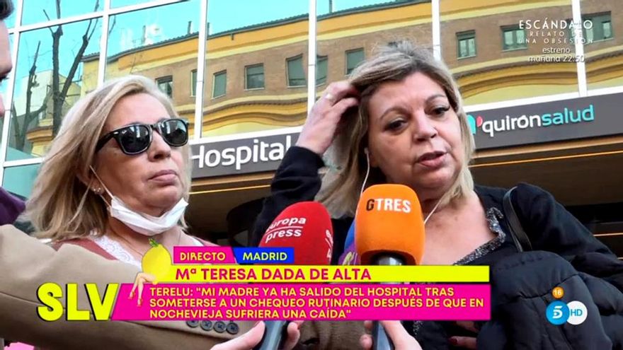 Carmen Borrego y Terelu Campos, a las puertas del hospital La Luz