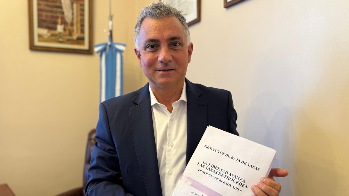 Los libertarios presentaron proyectos para reducir o eliminar tasas en 116 municipios bonaerenses
