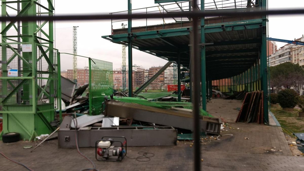 Demolicion Canal - 25 febrero 02