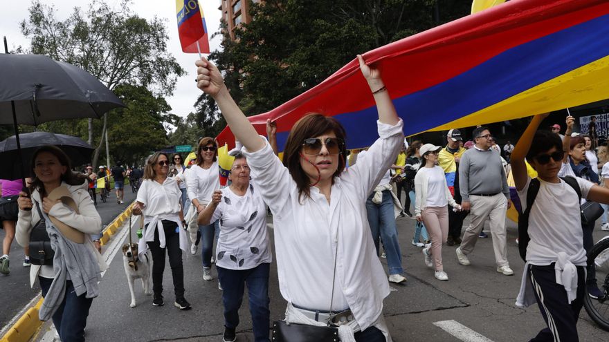 Países de la Comunidad Andina expresan su "más enérgica condena"  al atentado contra Uribe